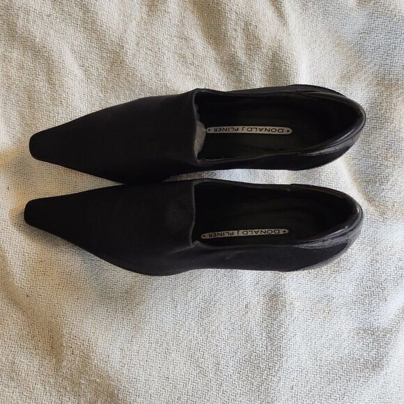 DONALD PLINER Loui Stretch Crepe Bootie Heels WOMEN'S Size 6.5 Pointed Toe Black - Picture 3 of 8